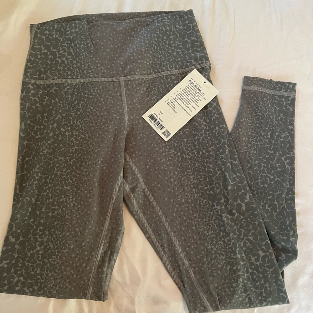 NWT Lululemon align leggings